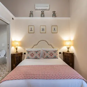 Guest house Dimora Del Cardinale - Residenza D'epoca, Florence